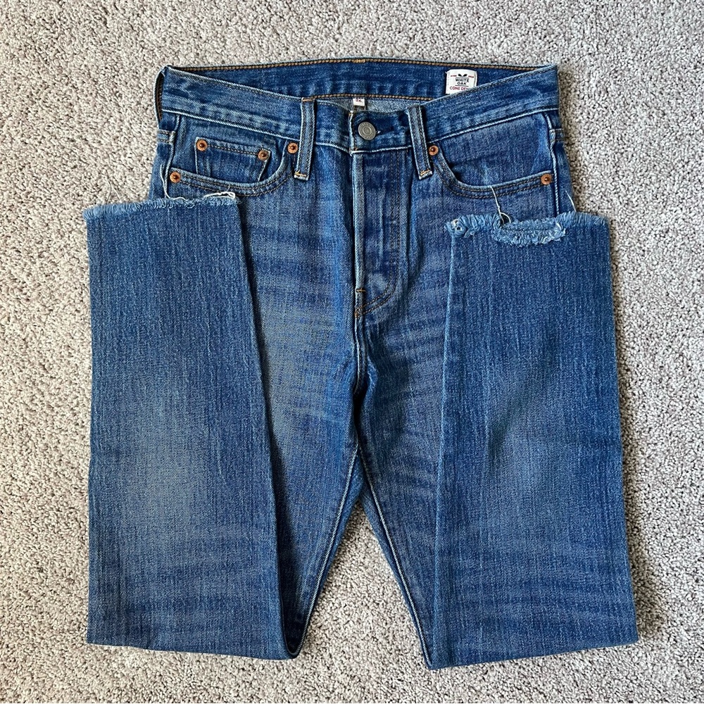 Rare Levi's High Rise White Oak Blue Jeans
